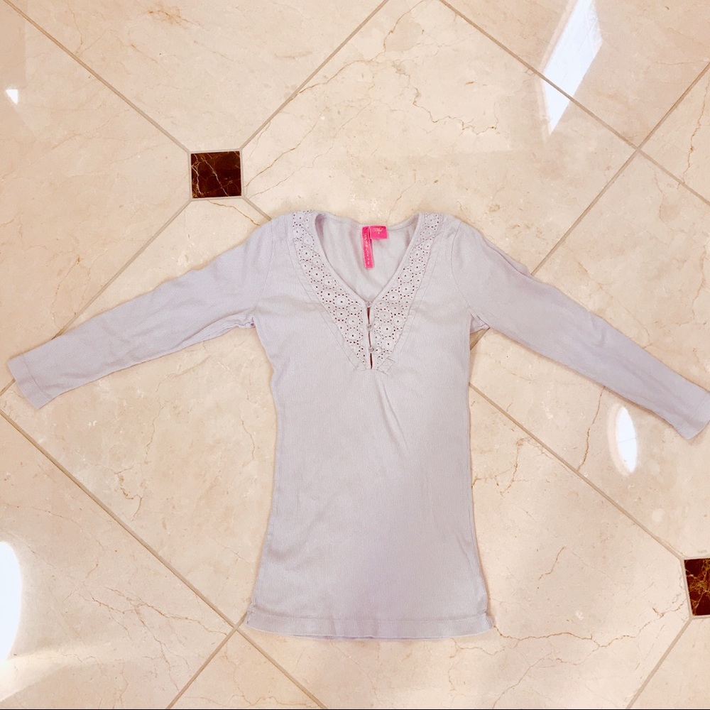 Crystal Button Gray Top